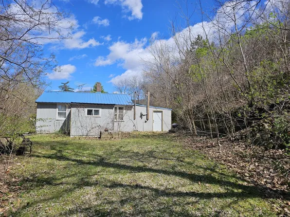 S7698 State Highway 35, De Soto, WI 54624