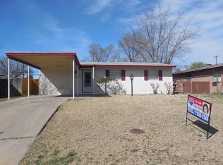 906 Pecan Drive, Roswell, NM 88201