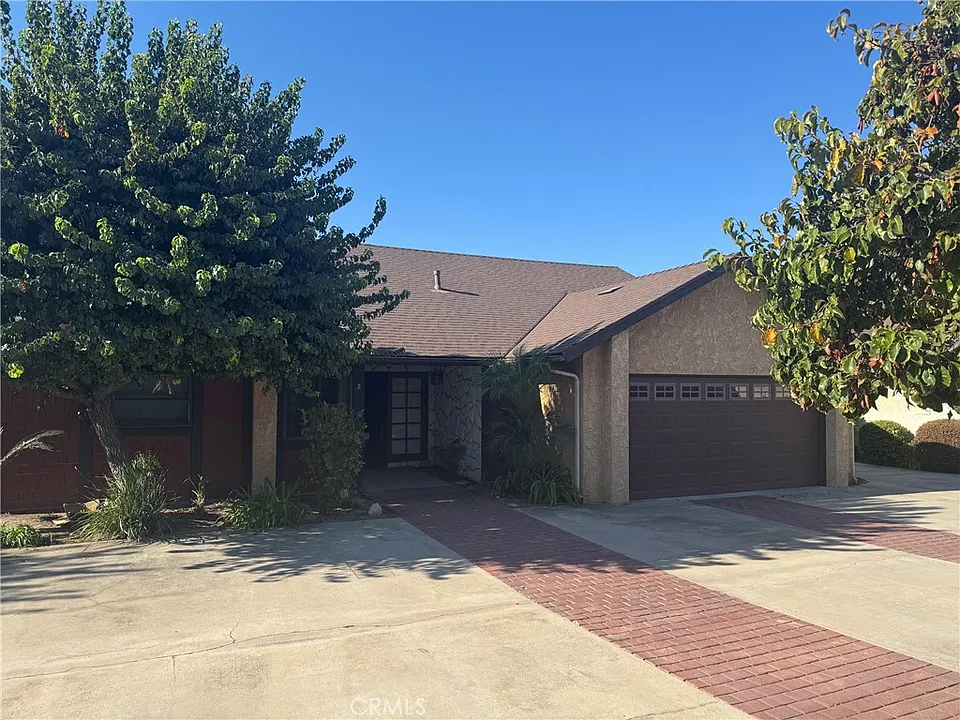 1530 Alamitas Ave