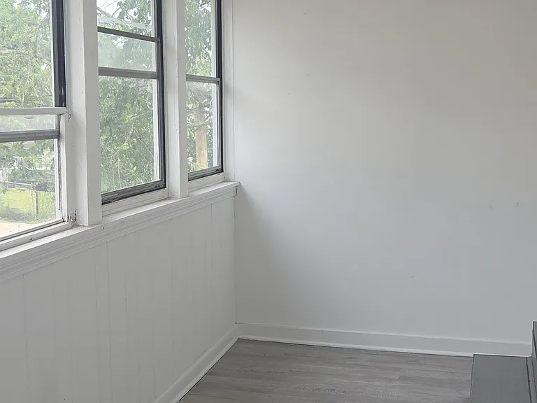 426 Poplar St #2 — Photo 15