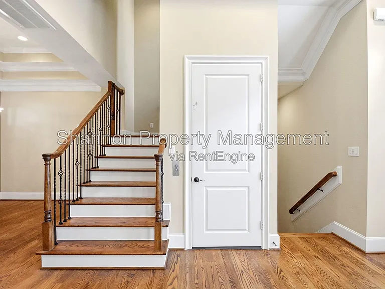 1652 Norfolk St #B — Photo 10