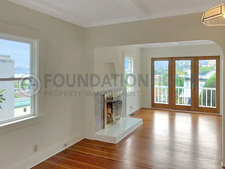 428 Napa St — Photo 13
