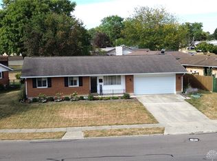 501 Hathaway Trl, Tipp City, OH 45371