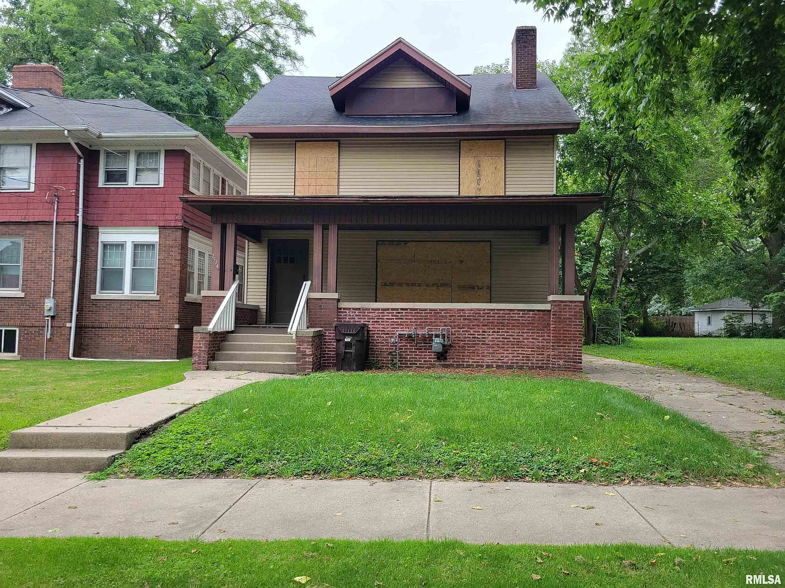 1514 N Bigelow St photo 1