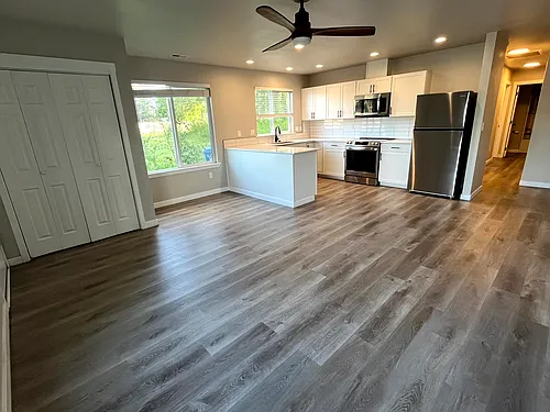 4028 W State St #101 Photo 1