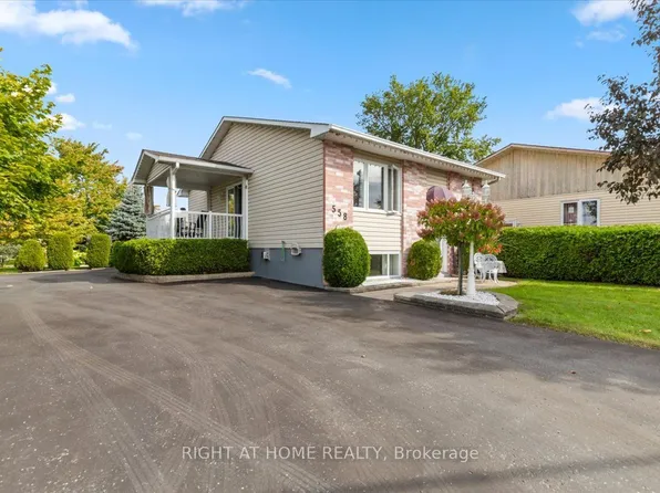 558 Laurier St, Clarence Rockland, ON K4K 1E7