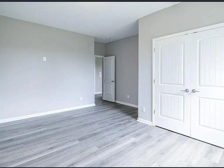 6837 Vail Ct — Photo 26