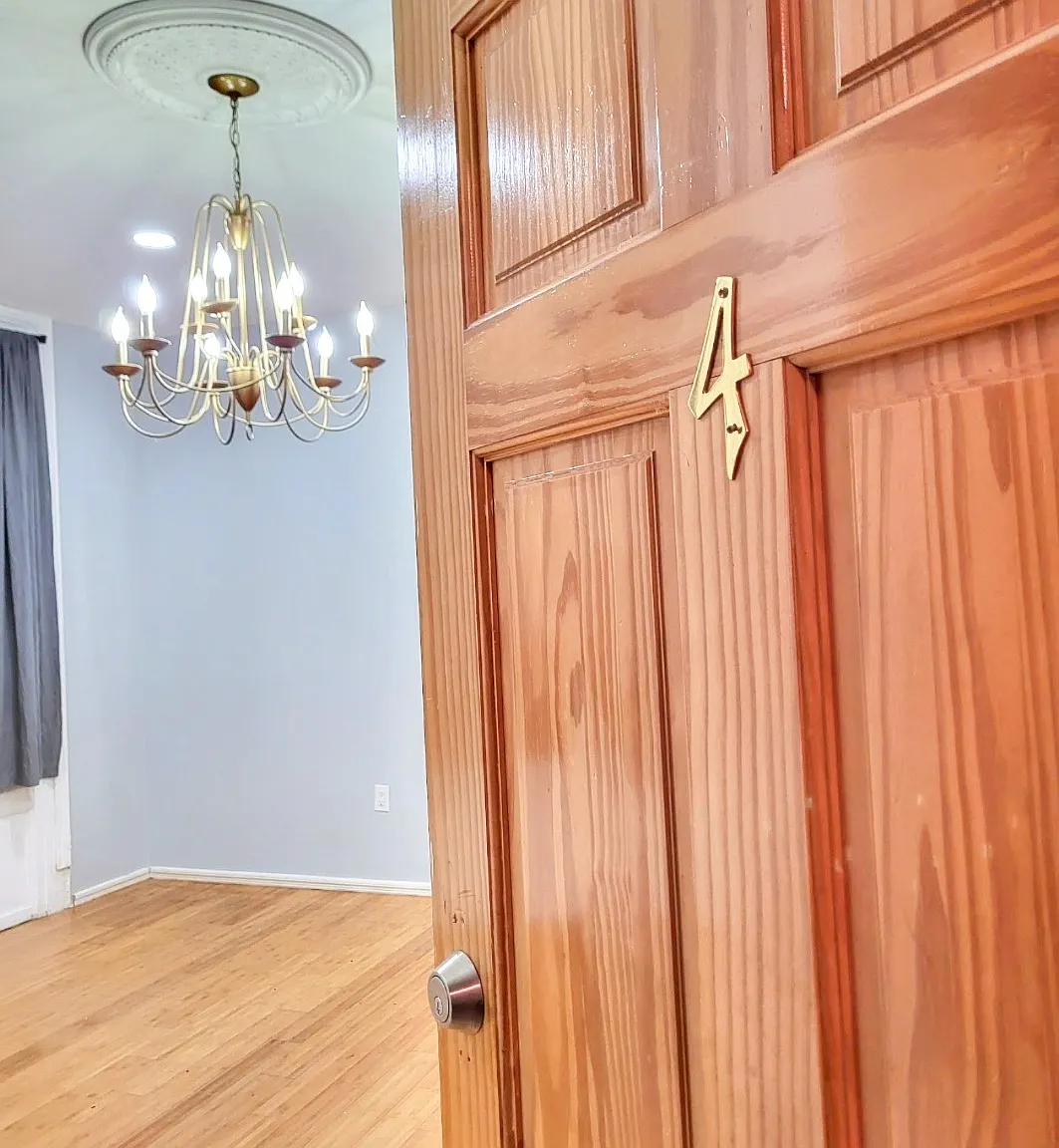 400 Rutger St — Photo 2