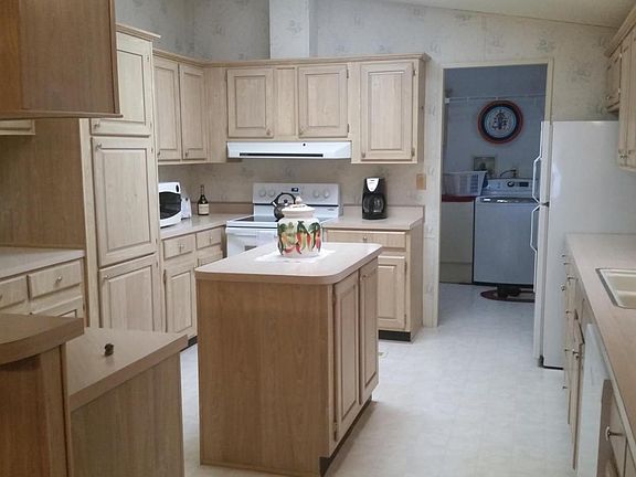 2nd image of 3808 N Ohio Ave