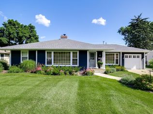 1401 Preston Ln, Hopkins, MN 55343