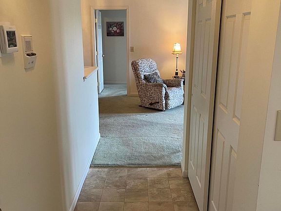 2nd image of 145 Dale Hollow Dr APT 11