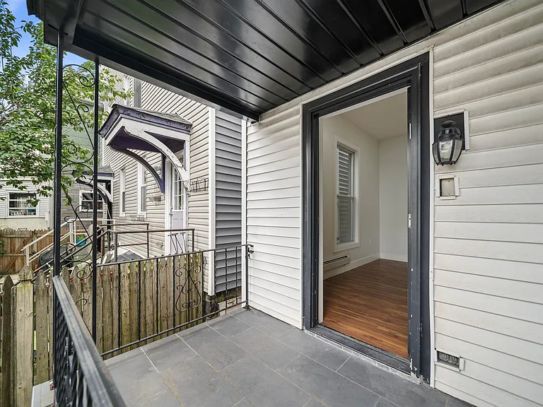 36-38 Fulton St #1 — Photo 17