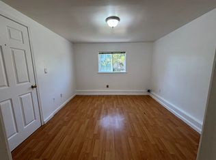 96 Lake Meadow Dr, Daly City, CA 94015