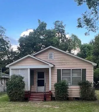 820 Raymond Street - 1 — Photo 1