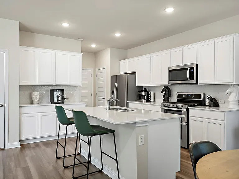 8013 Lennon Dr — Photo 24