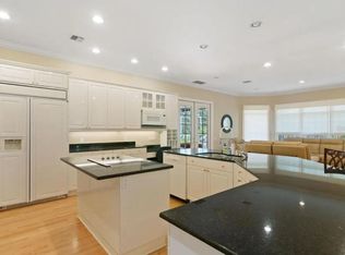 2984 Jeff Myers Cir, Sarasota, FL 34240