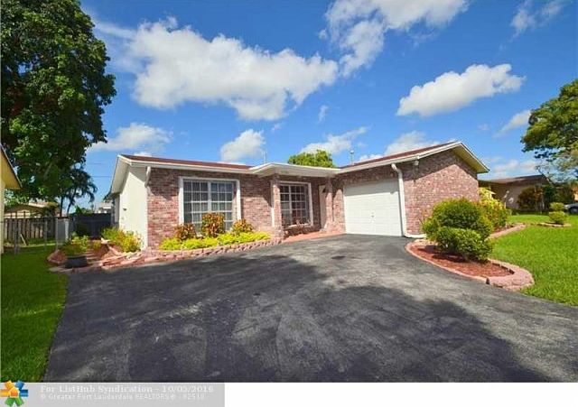 1st image of 11361 NW 39th Pl