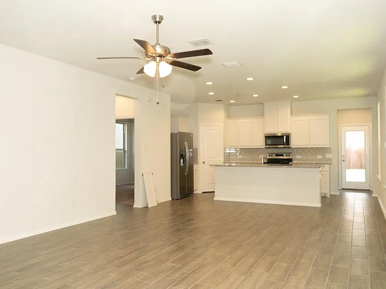 1004 King St — Photo 5