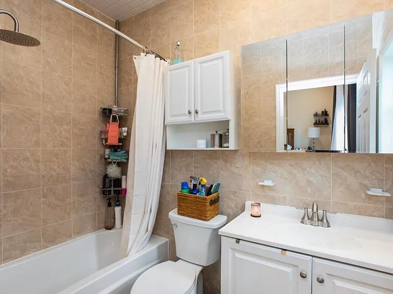 86 Oak St #2 — Photo 7