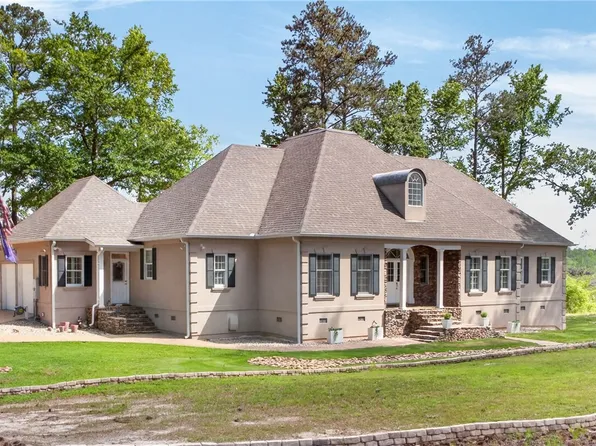 4297 Judge Brown Rd, Valley, AL 36854