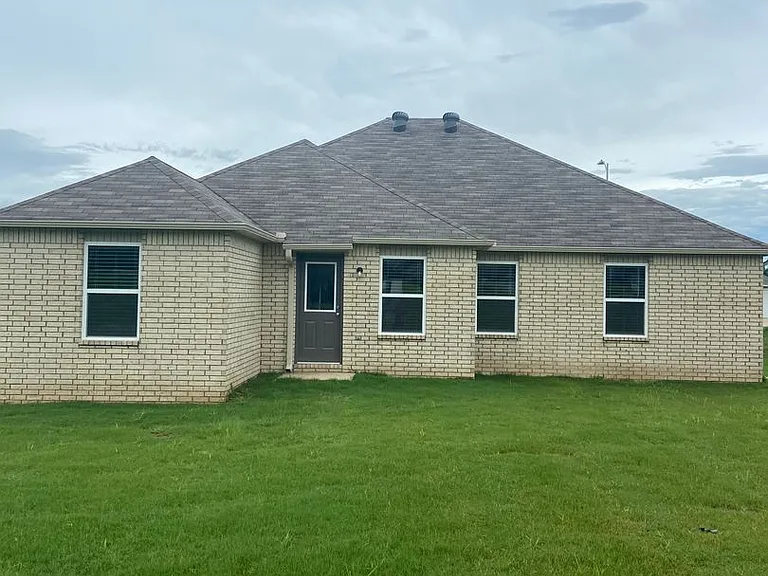 1801 Petes Pl — Photo 17