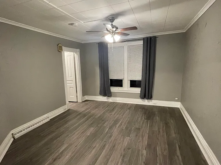309 N Catherine St #1 — Photo 4