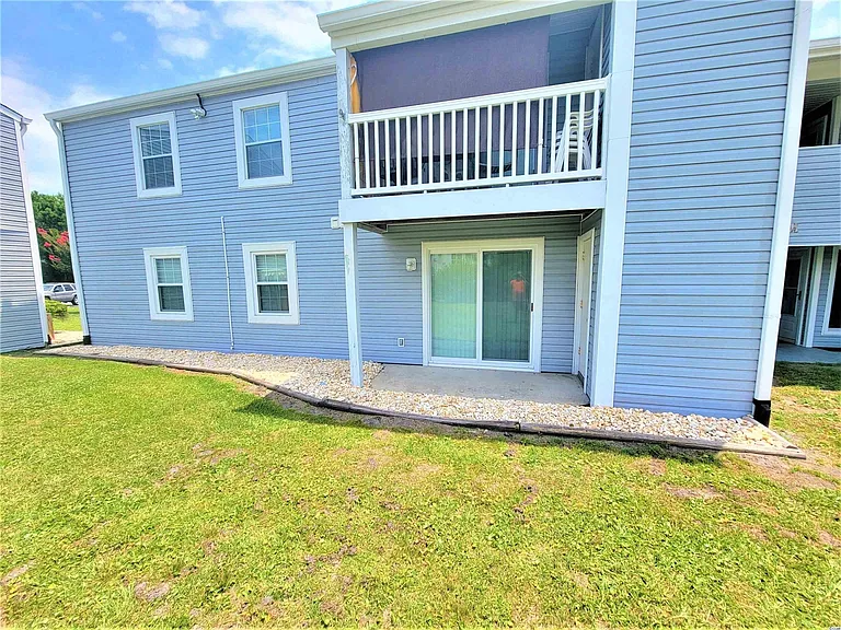 1356 Glenns Bay Rd #H-202 — Photo 2