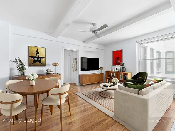 325 W 45th St APT 816, New York, NY 10036