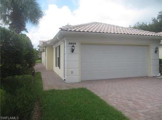 4906 Kingston Way, Naples, FL 34119