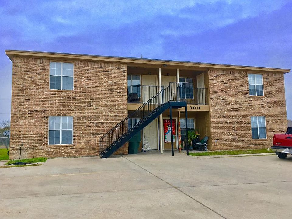 1st image of 3011 Cantabrian Dr