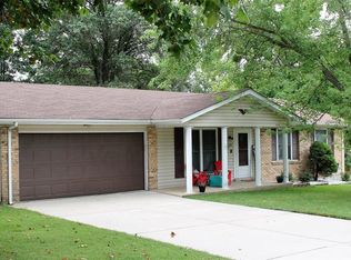 129 Plum Tree Dr, Saint Peters, MO