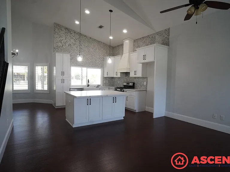 11500 Jimrik Ave — Photo 16