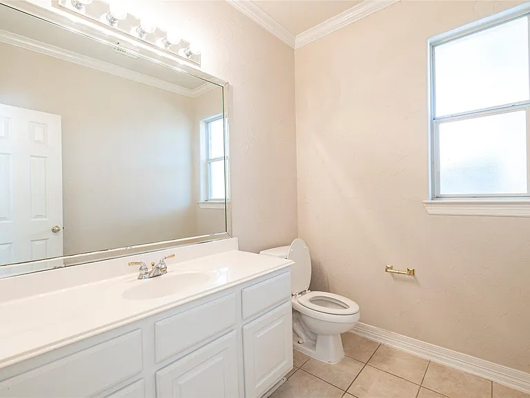 24319 Bay Hill Blvd — Photo 15
