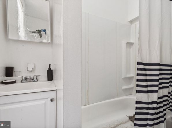 baltimore-maryland-131261142 picture