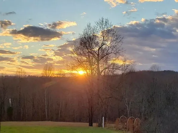 1012 Dowell Hardin Mills Rd, Hardinsburg, KY 40143