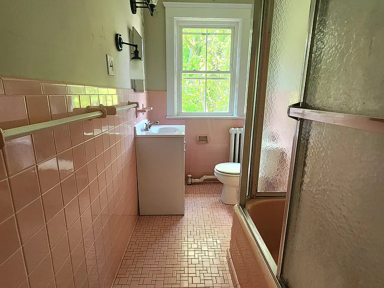 33 Wetmore Ave #A — Photo 10