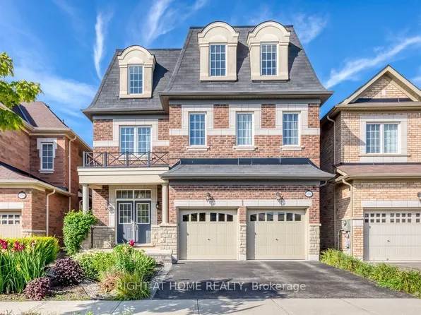 3200 Ernest Appelbe Blvd, Oakville, ON L6H 0N7