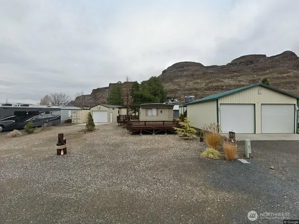 947 Hunter Avenue SW, Quincy, WA 98848