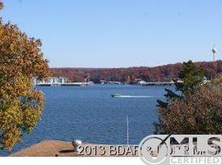 5079 Aqua Dr APT 2A, Osage Beach, MO 65065