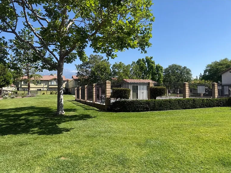 8463 Sunset Trail Pl #A — Photo 29