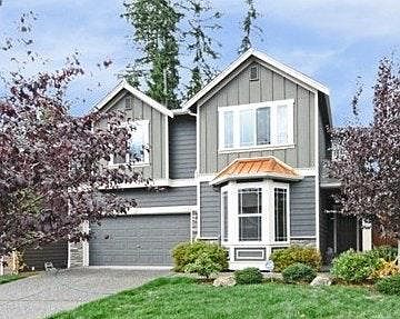 Lovely, newer home in a peaceful, quiet neighborhood.