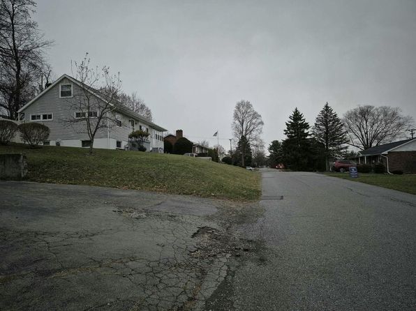 1924 Grant Ave #1920-1926, Altoona, PA 16602
