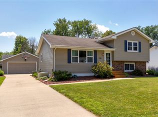 230 Christopher Ave, Waukee, IA 50263