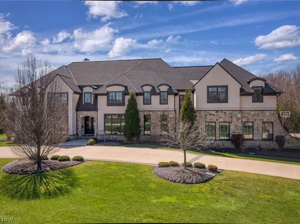 2650 Heritage Ln, Pepper Pike, OH 44124