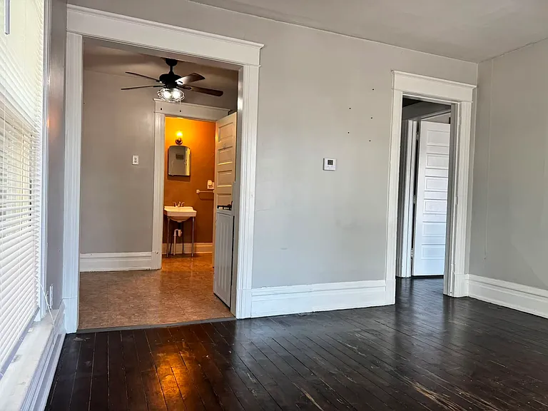 222 S Kalamazoo Ave #3 — Photo 3