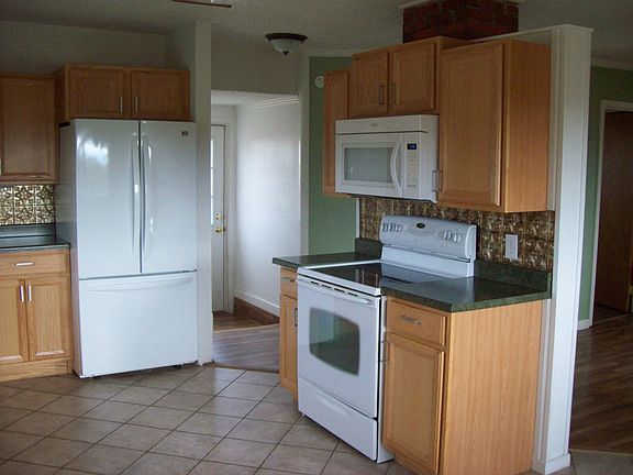 2nd image of 1379 Church Dr