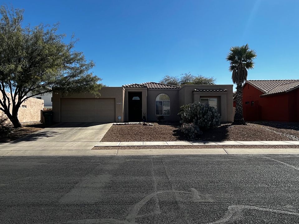 1st image of 9074 N Sanguine Dr