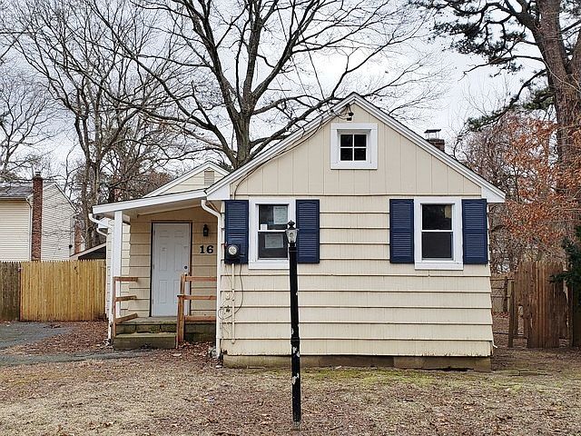 1st image of 16 Pine St
