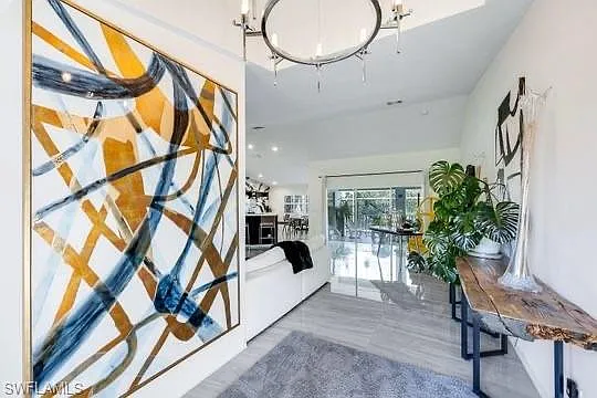 3 bed, 2.0 bath, 2011 sqft, $5,000 — Photo 4