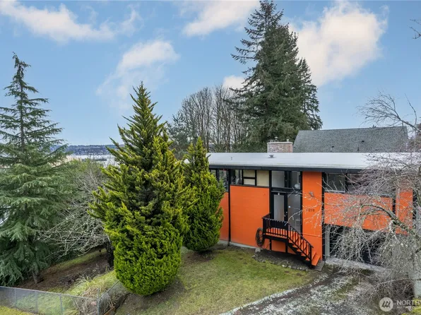 3219 Rodgers Street, Bremerton, WA 98312